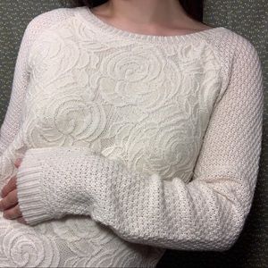 Creme Cotton Sweater w Lace Floral Design on Body